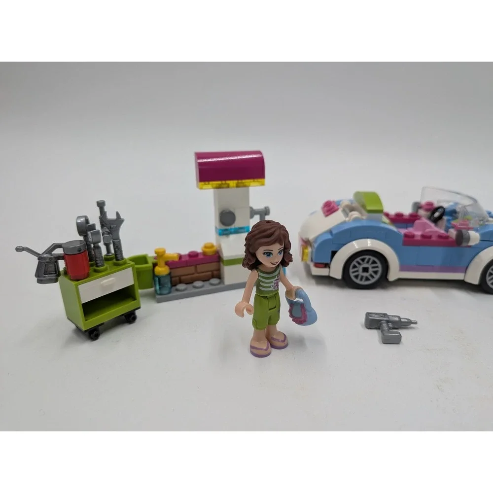 LEGO Friends Mias Roadster 41091 Blue Car Gas Station Mia Figure 2015 Set